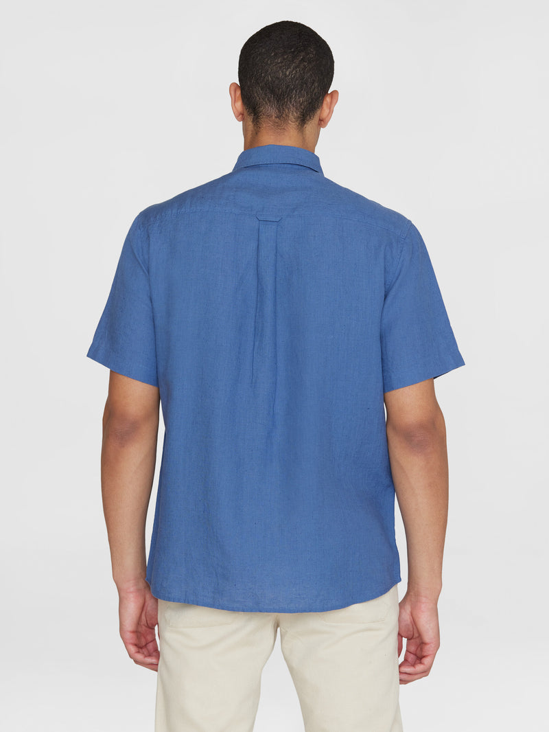 KnowledgeCotton Apparel - MEN Custom fit linen short sleeve shirt Shirts 1432 Moonlight Blue