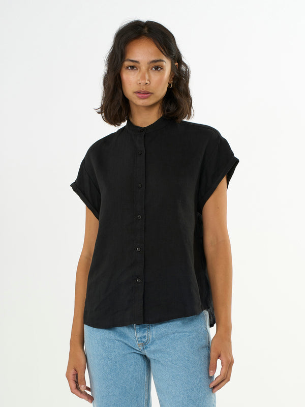 KnowledgeCotton Apparel - WMN Collar stand short sleeve linen shirt Shirts 1300 Black Jet